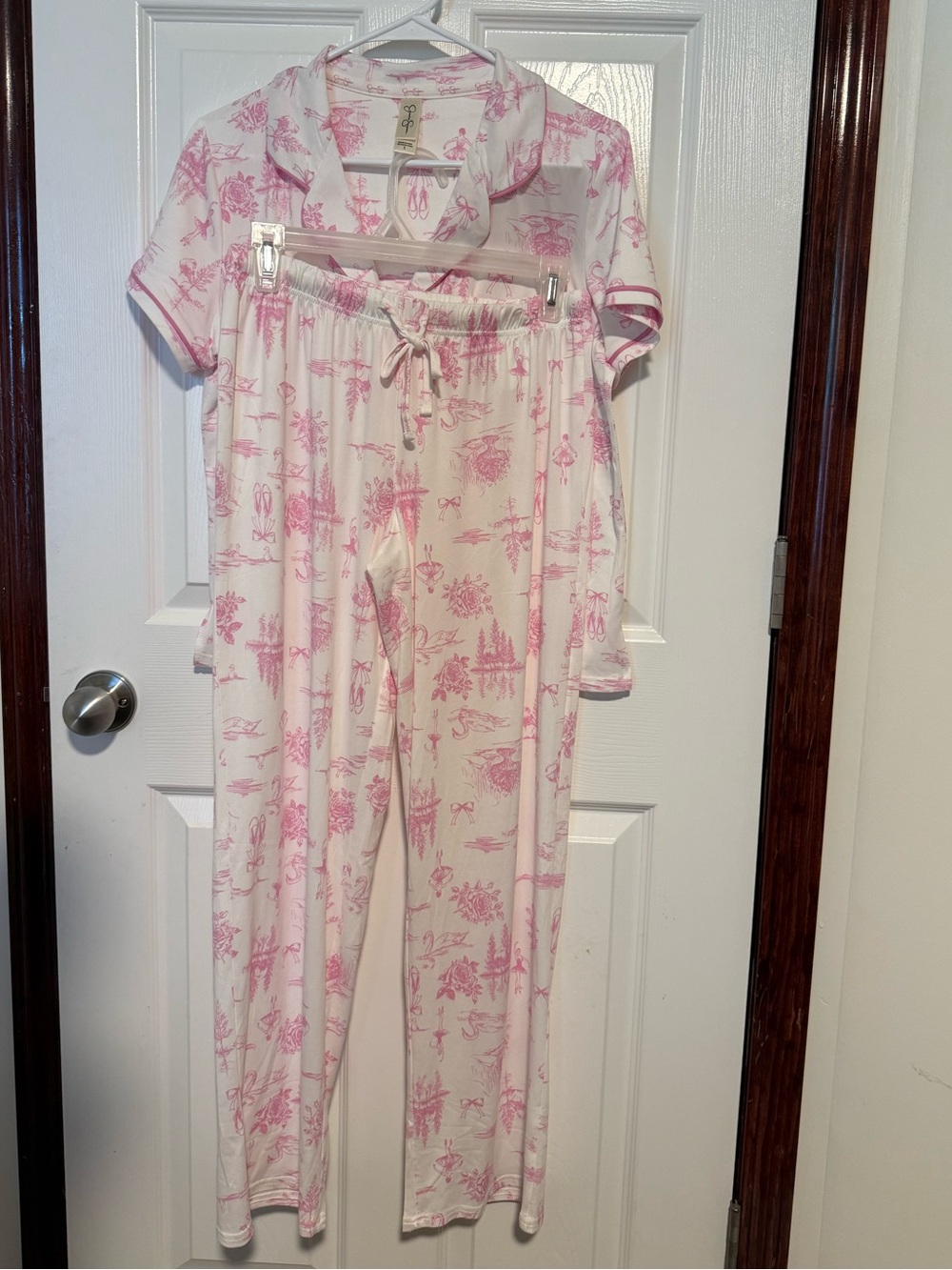 Jessica Simpson Ballerina Pink Toile Print Pajama Set Size Small nwot